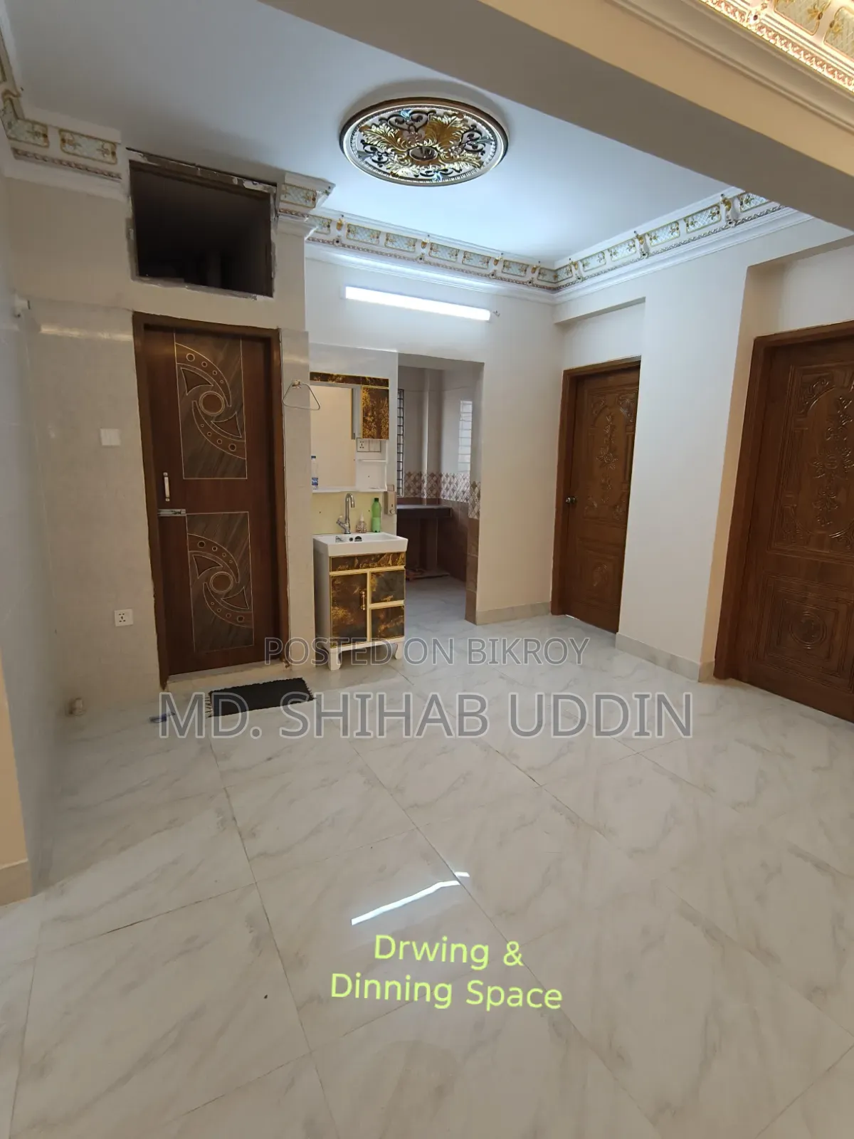 3bdrm Apartment in Banasree for Sale