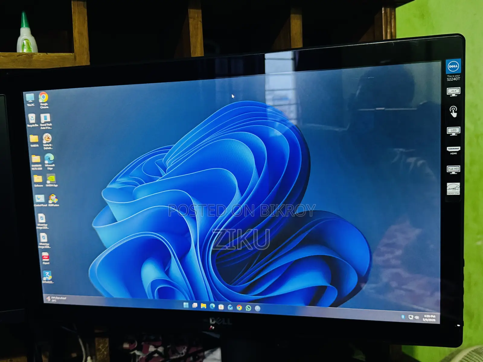 Dell 22 Touchscreen Monitor