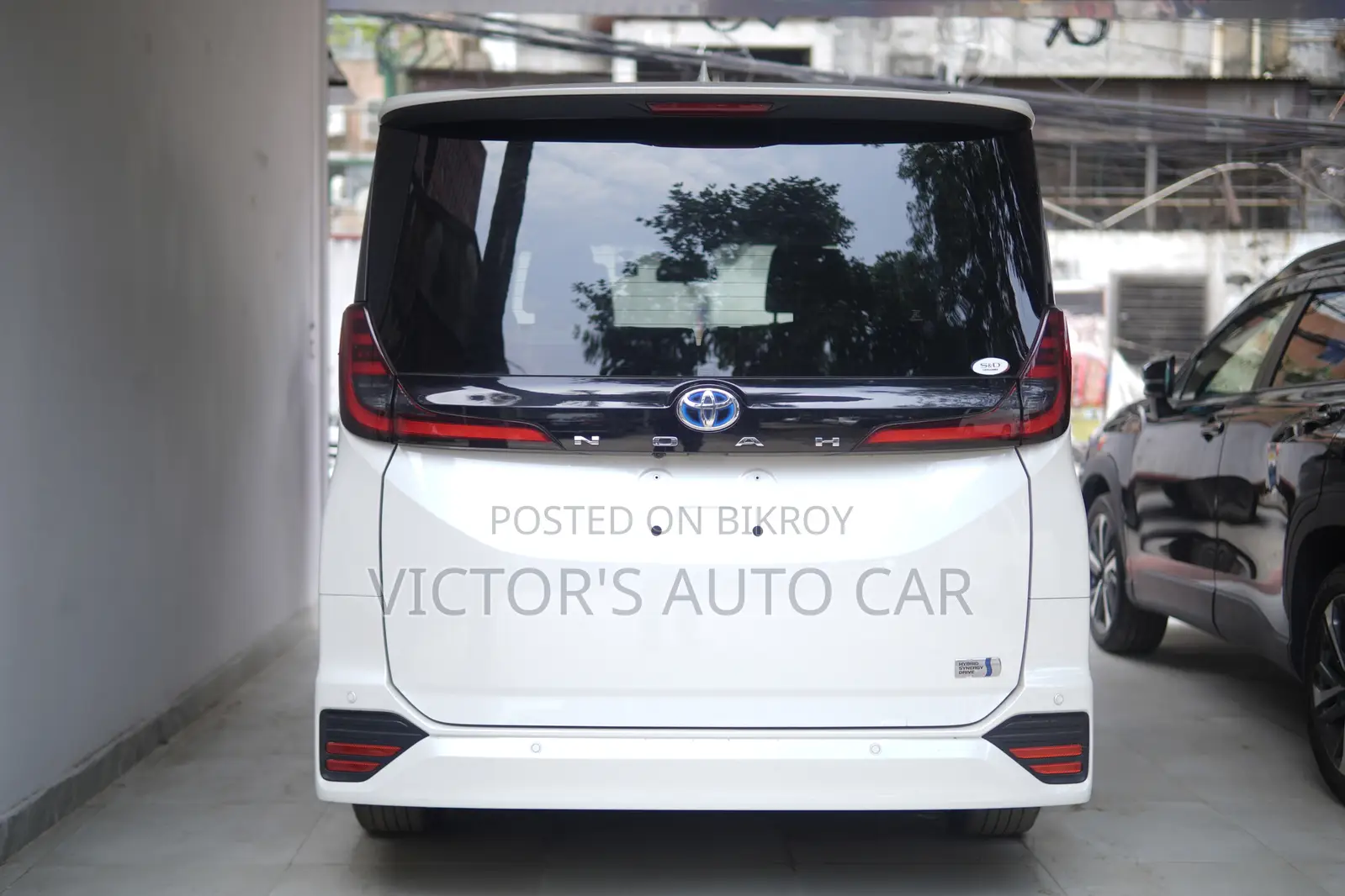 Toyota Noah 2022 White