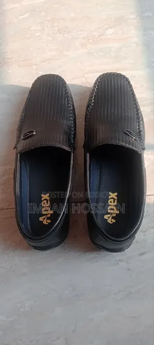 লোফার, সাইজ-৩৯, ব্র্যান্ড অ্যাপেক্স, দাম -২২০০