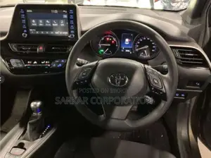 Toyota C-Hr 2022 Brown