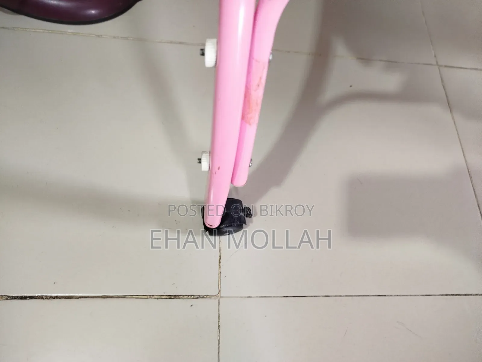 বাচ্চাদের দোলনা