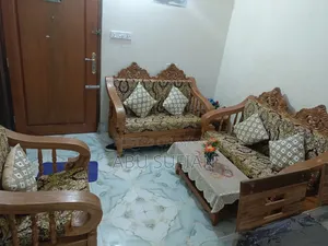 ডাইনিং টেবিল ও সোফা সেট বিক্রি