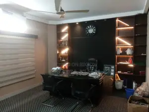 4-bedroom Apartment in Uttara for rent