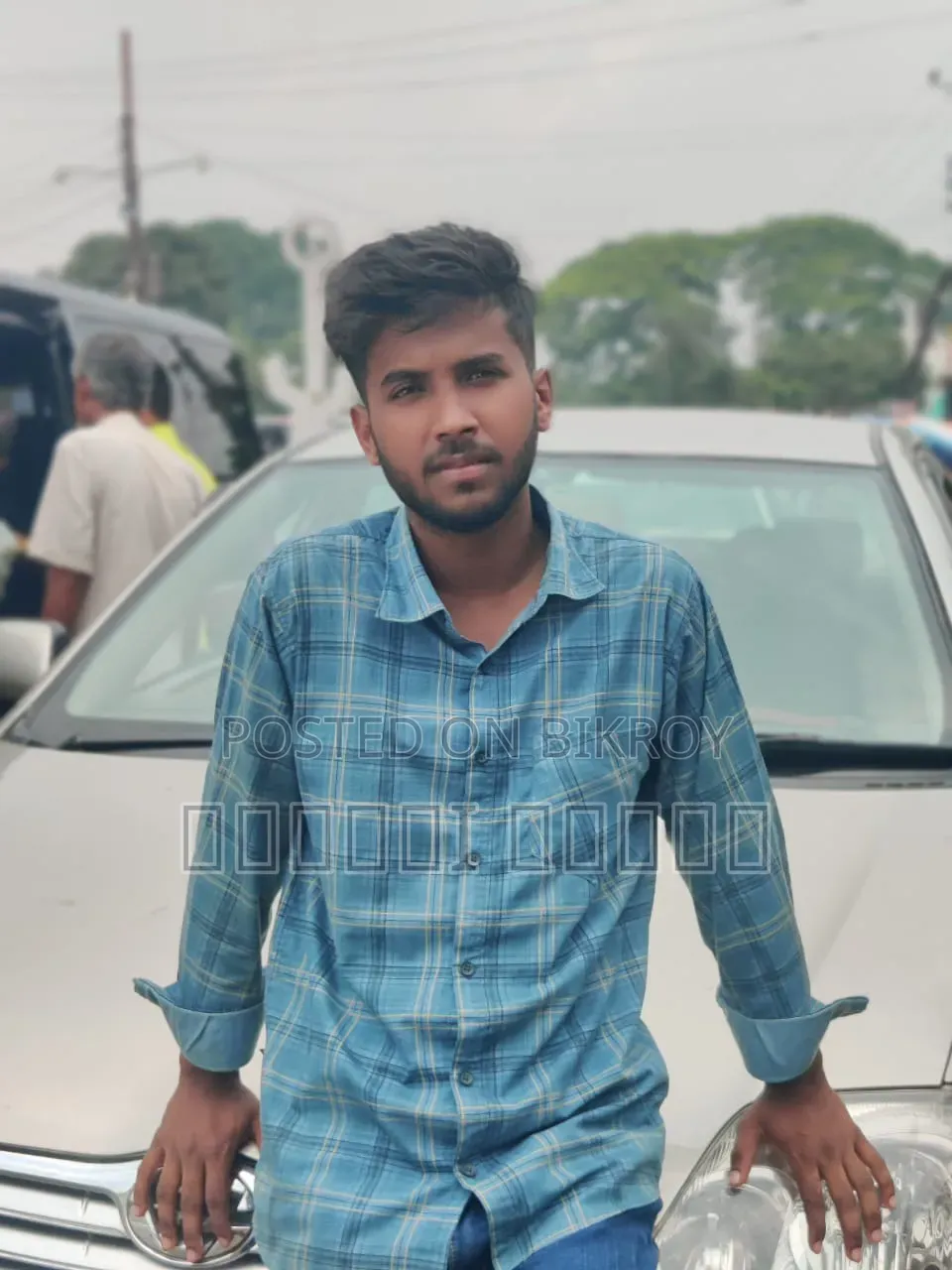 আসসালামু আলাইকুম একটি চাকরি দরকার