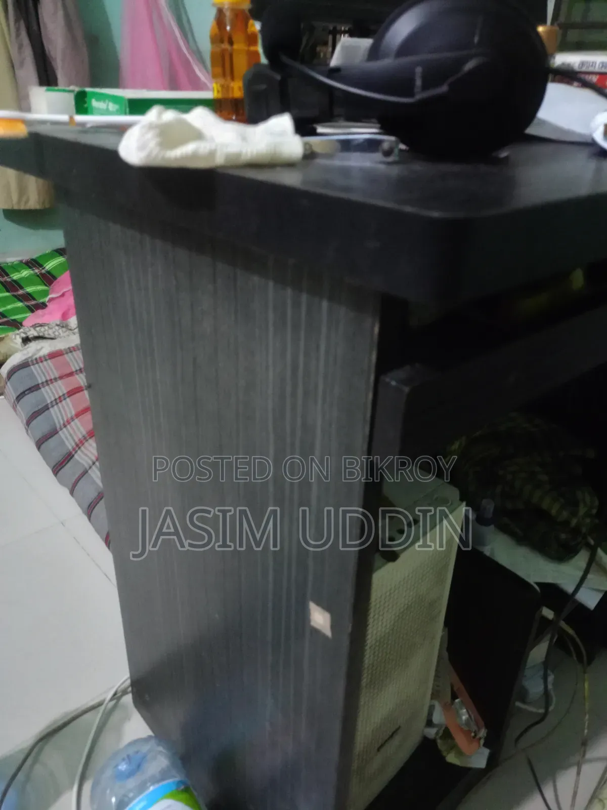 Computer/Reading Table Desk for Sale