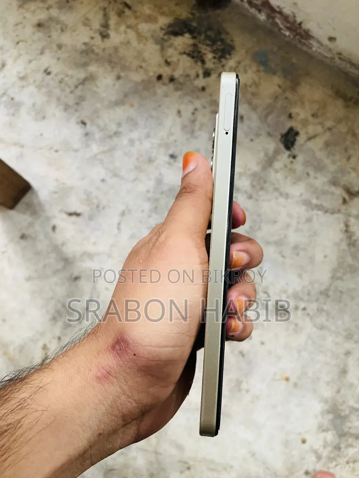 Realme C75 128 GB Silver