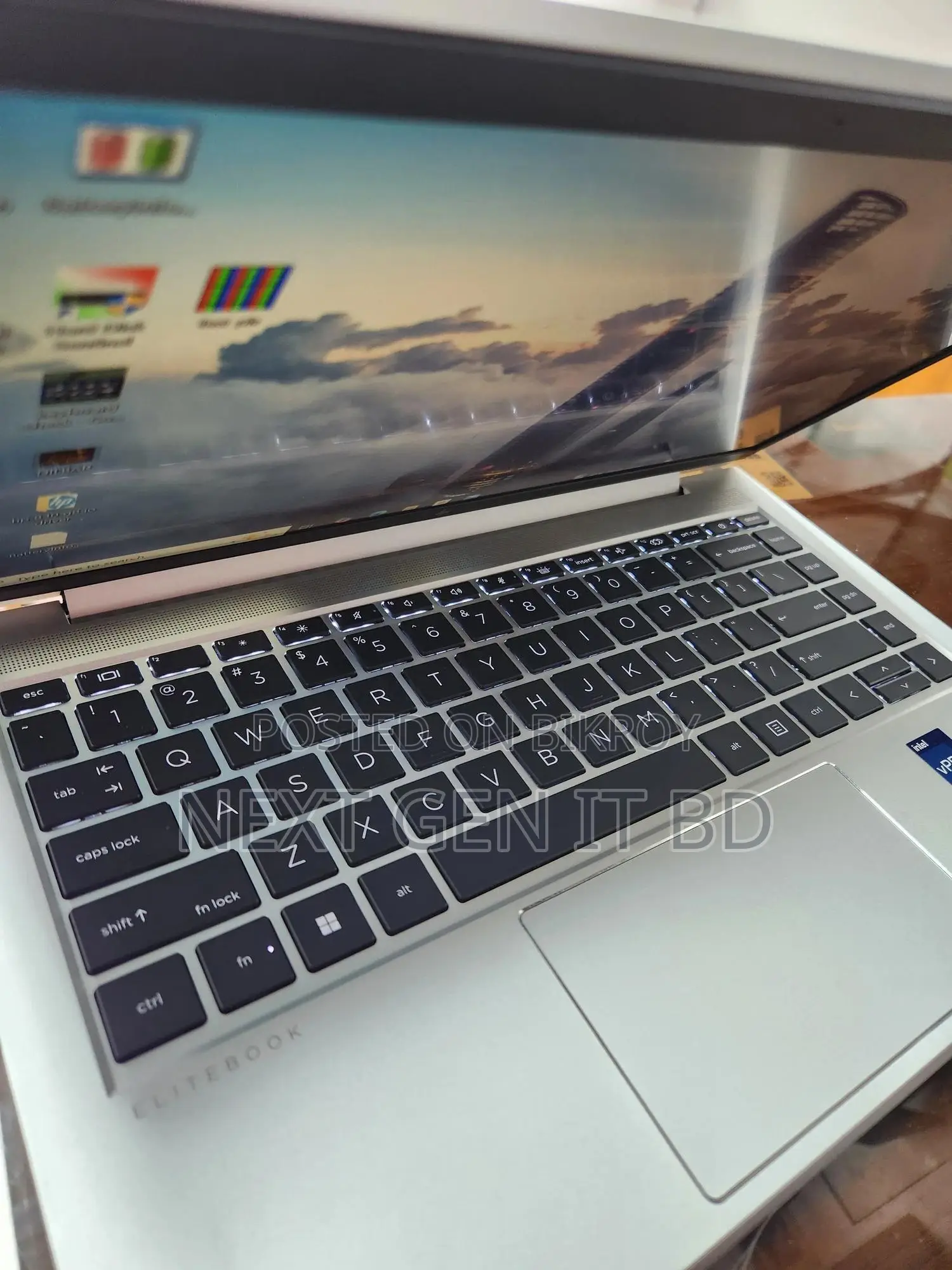 Laptop HP EliteBook 640 G9 16GB Intel Core I5 SSD 512GB