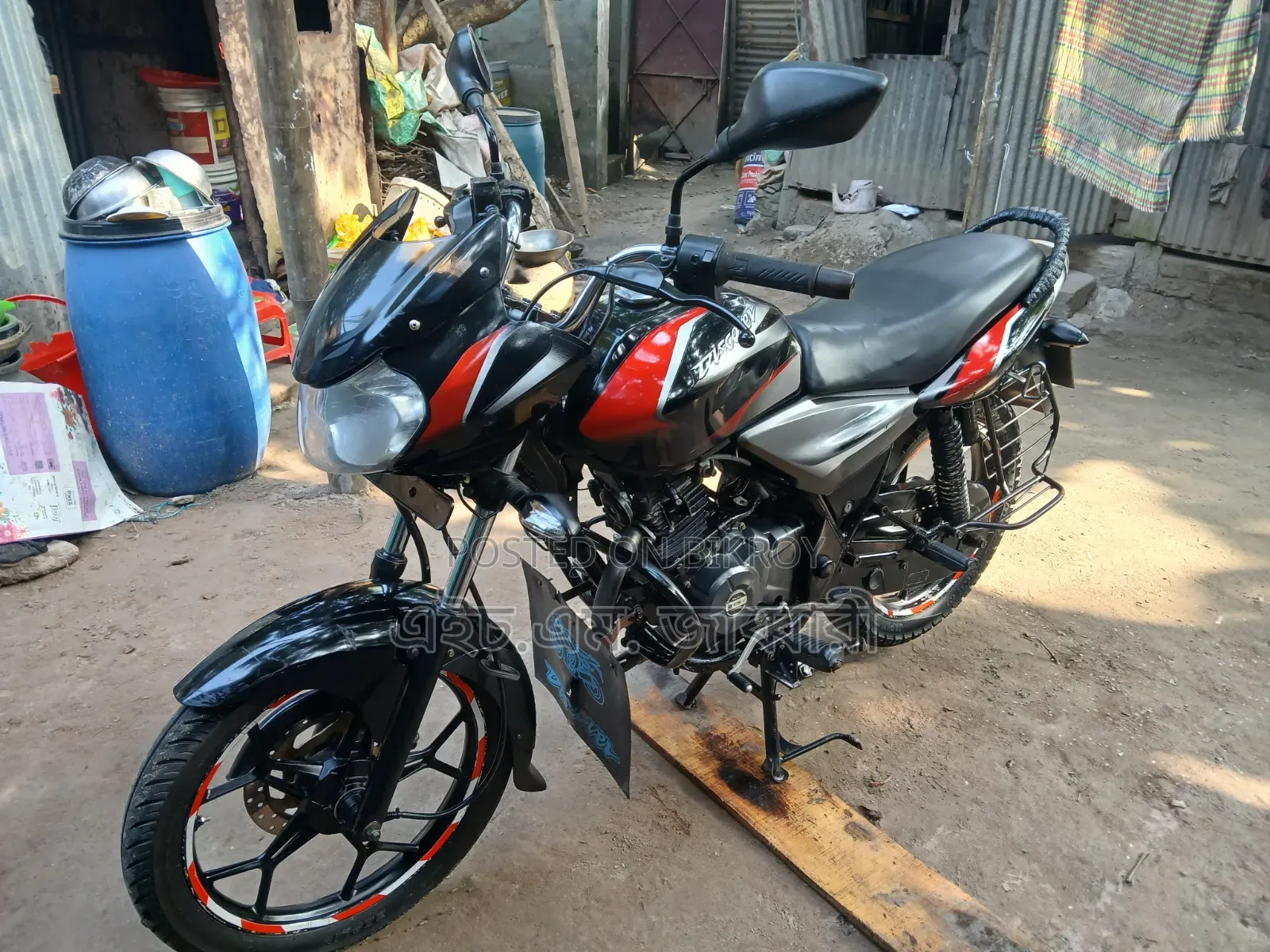 Bajaj Discover 125 2019 Black