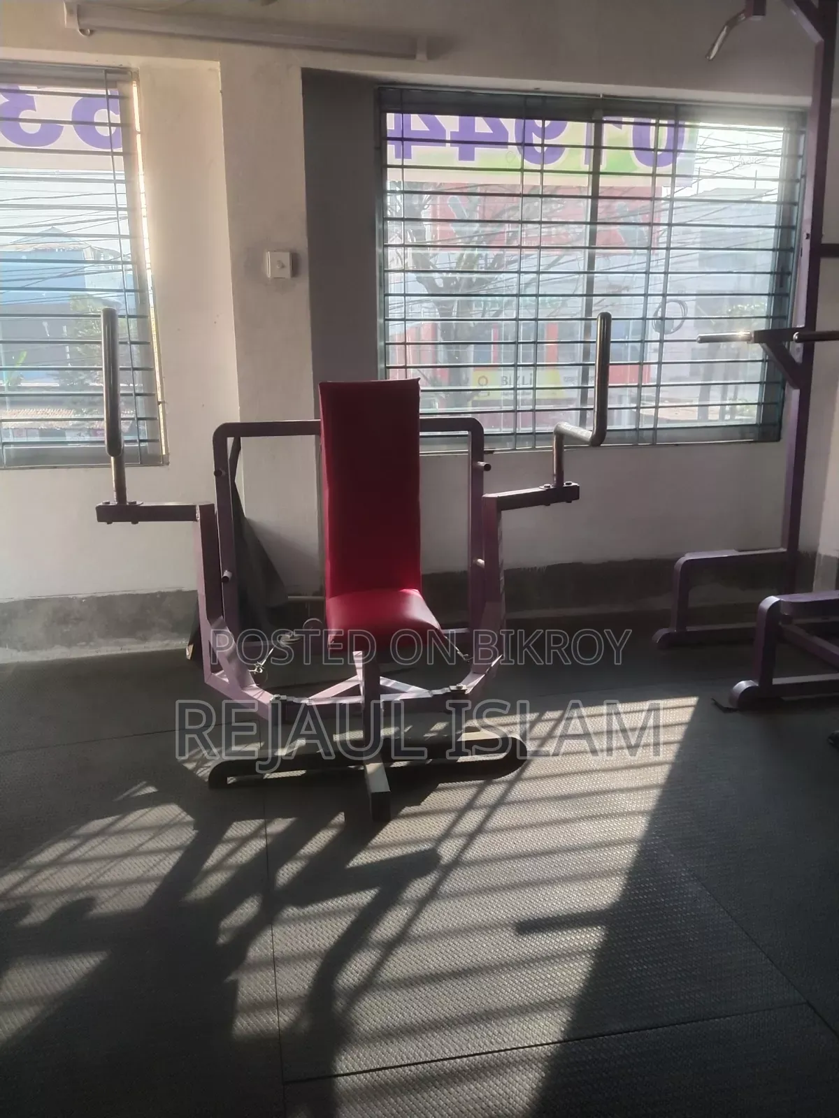 Pec Fly / Butterfly Machine বিক্রি হবে