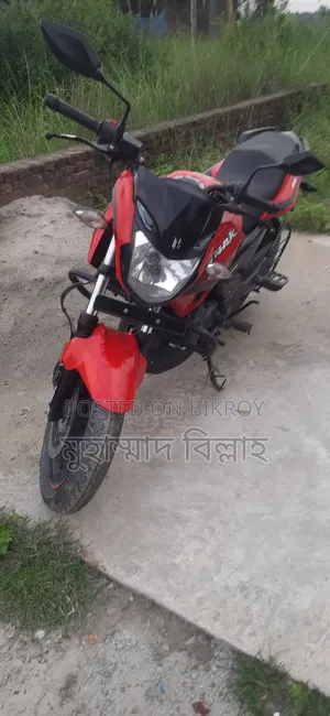 Hero Hunk 150R Dual Disc ABS 2022 Red