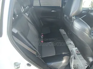 Toyota Corolla Cross 2023 White