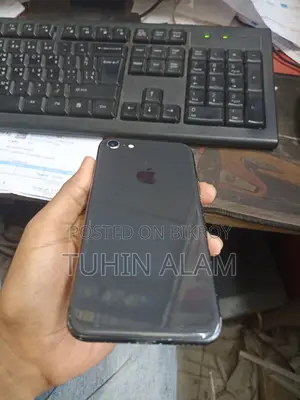 Apple iPhone 8 64 GB Black