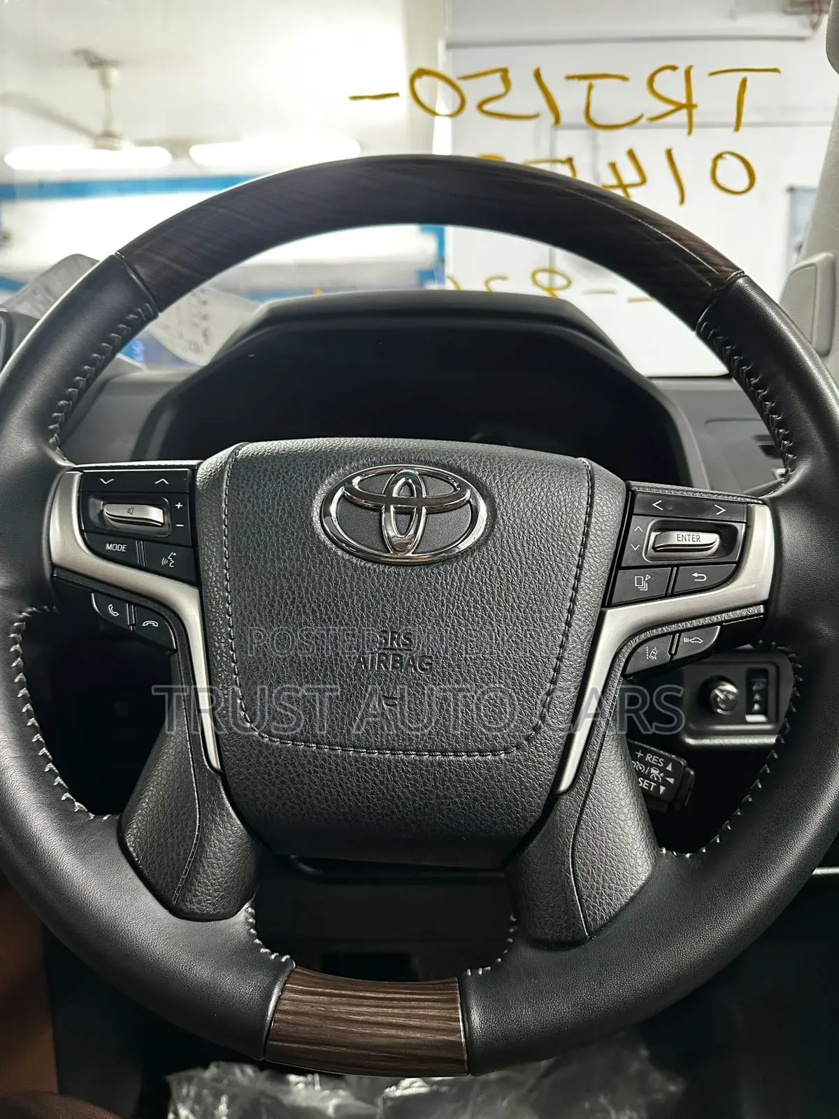 Toyota Land Cruiser Prado 2022 Black