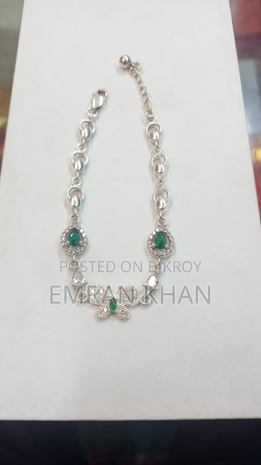 Ladies Bracelet New Design 13 Ana 1 Roti 4 Point, New Design.