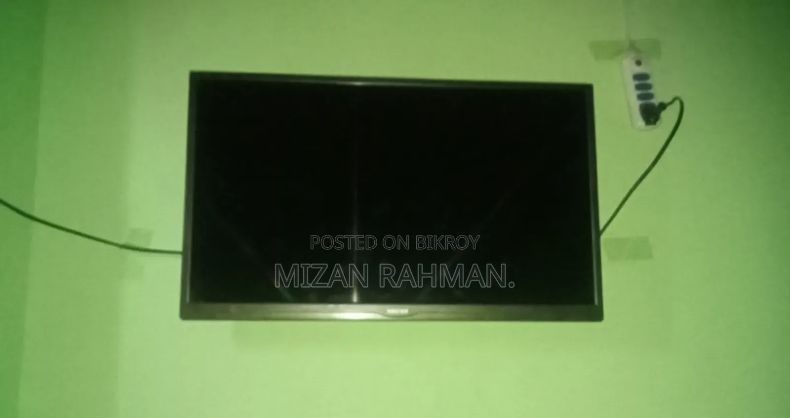 Walton 32-inch LED TV (Display Problem)