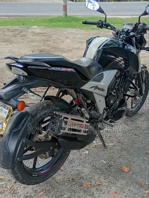 TVS Apache 160 4V 2020 Black