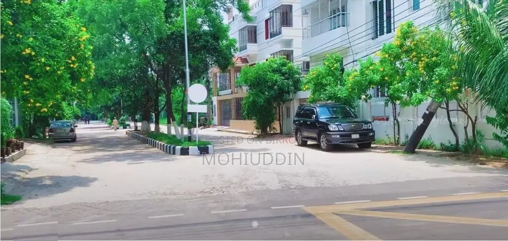 3 Katha plot for sale at Nikunja 1