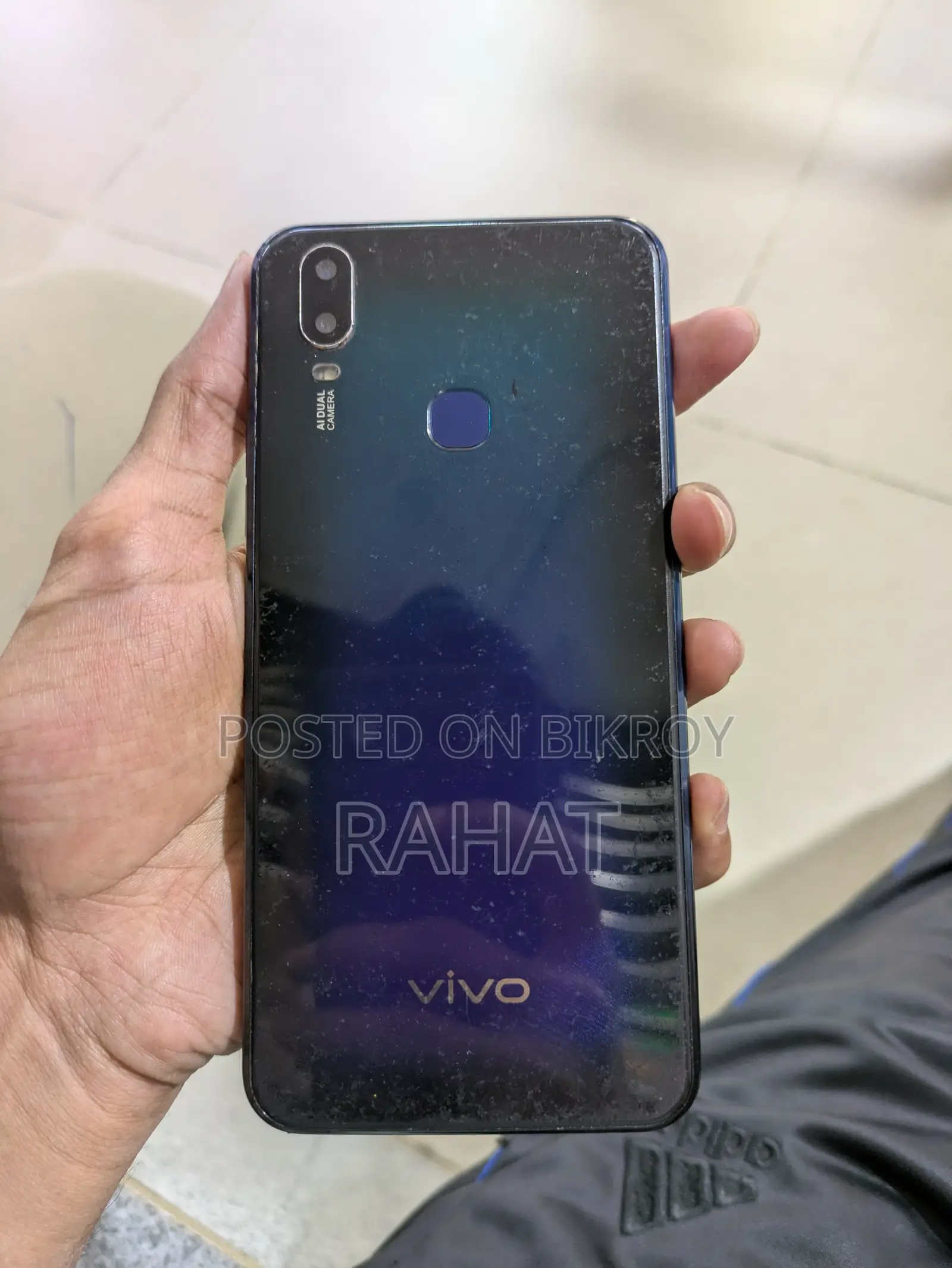 Vivo Y11 32 GB Blue