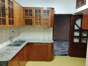 4-bedroom Apartment in Gulshan for Rent