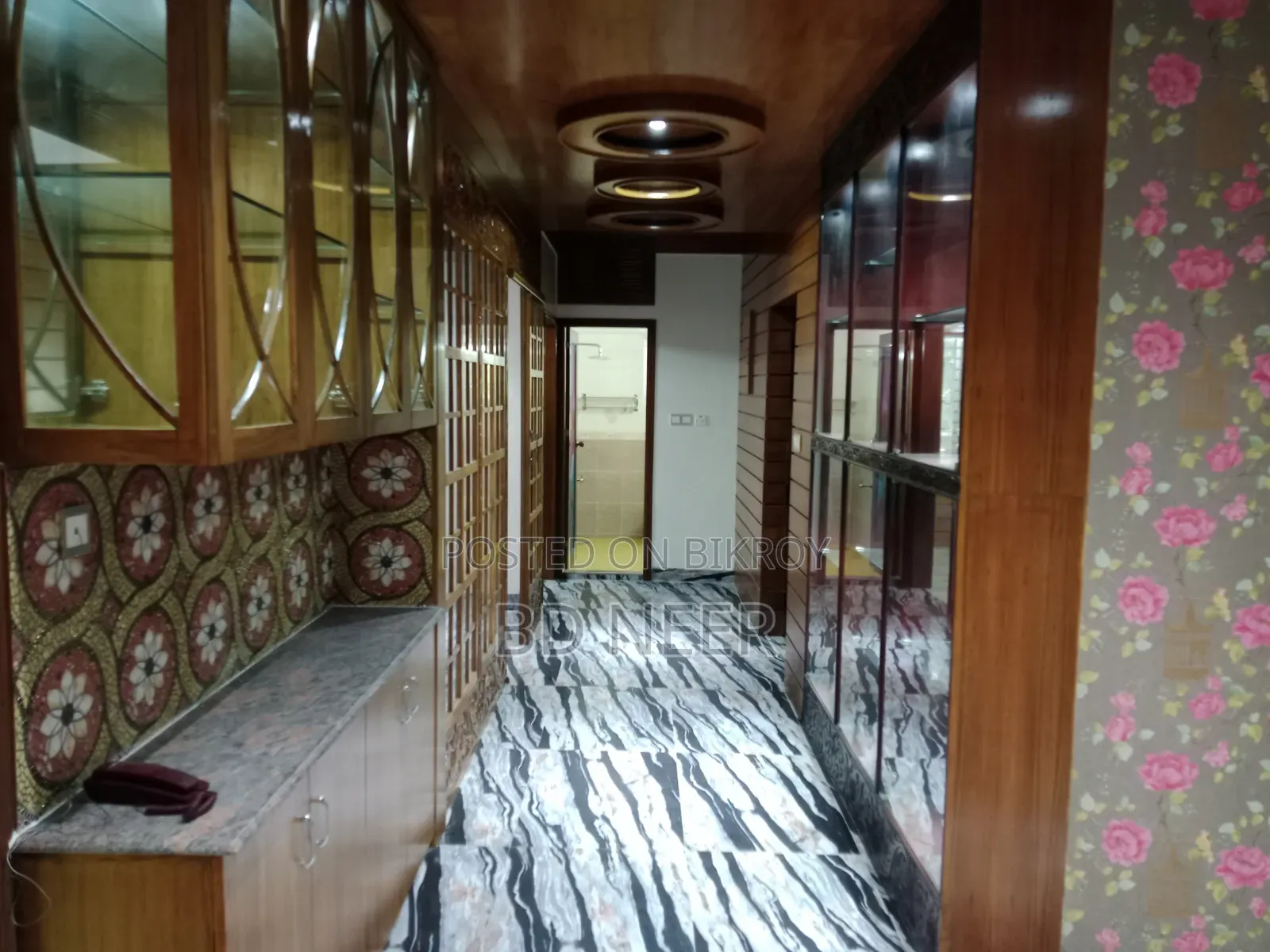 4-bedroom Apartment in Gulshan for Rent