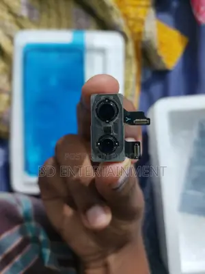 iPhone Xs.