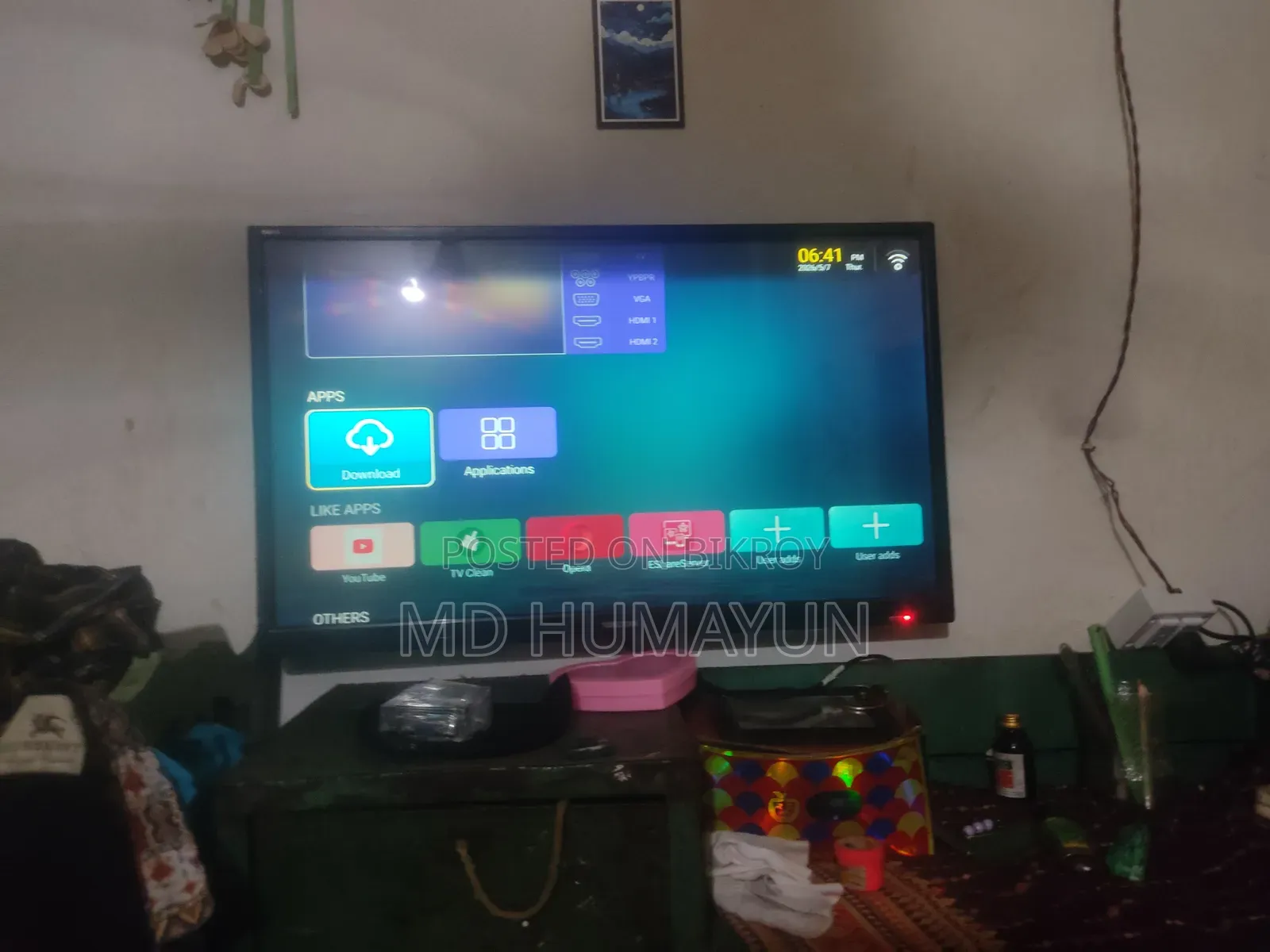 LED Smart TV