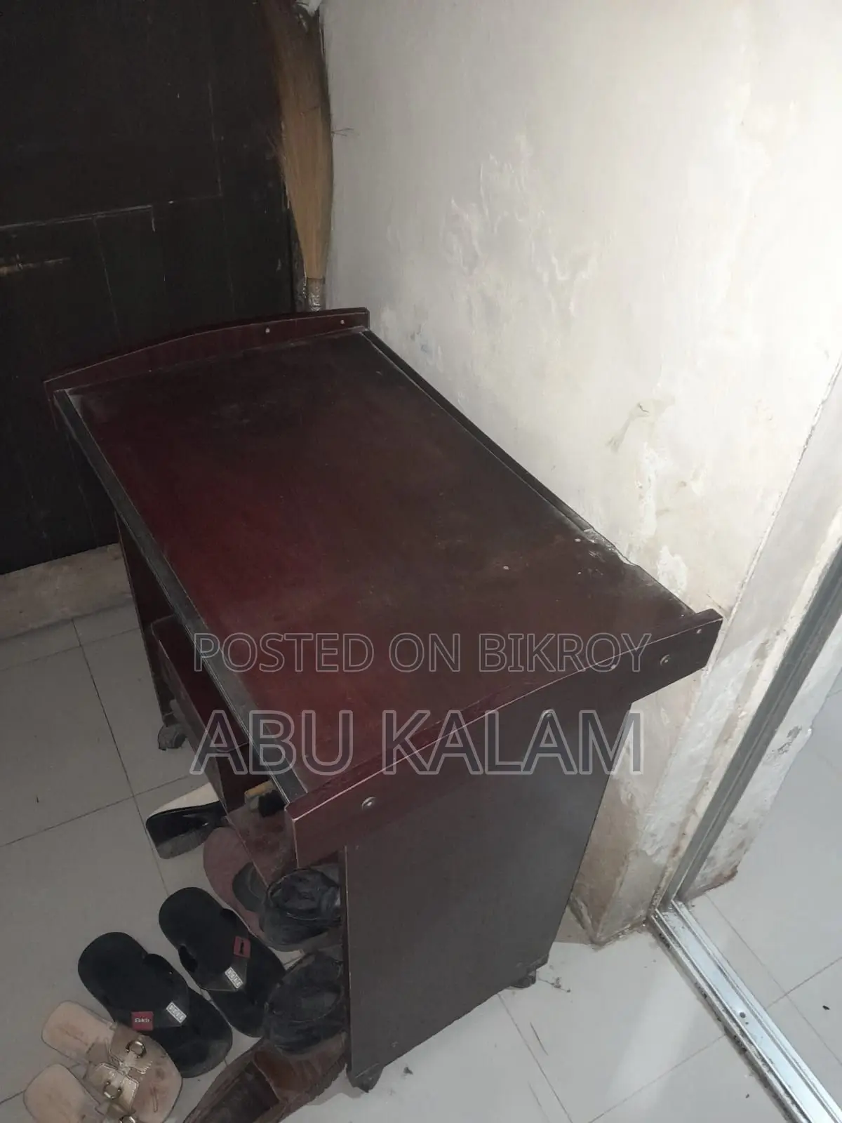 Computer Table