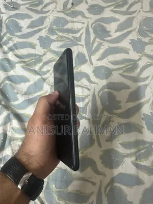 Samsung 64 GB Black