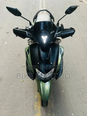 Yamaha 2022 Blue