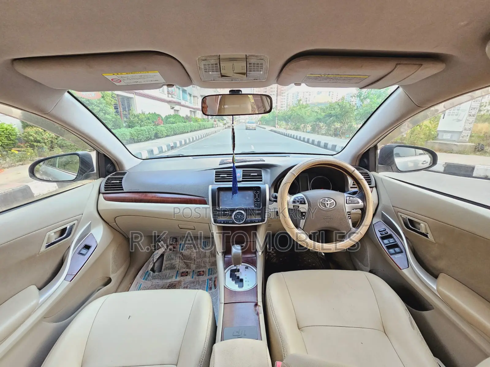 Toyota Premio 2012 Silver
