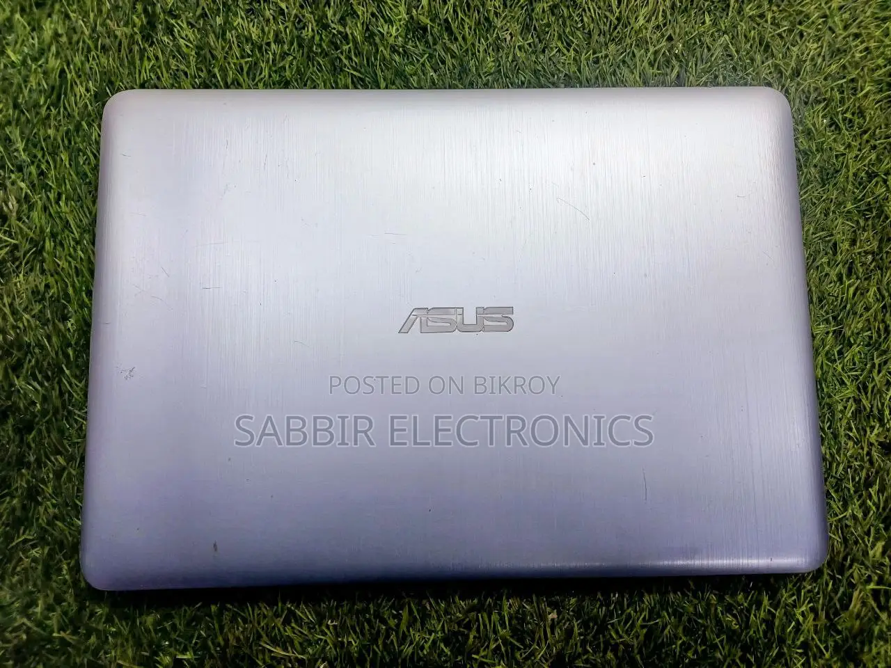Laptop Asus 4GB Intel SSD 128GB