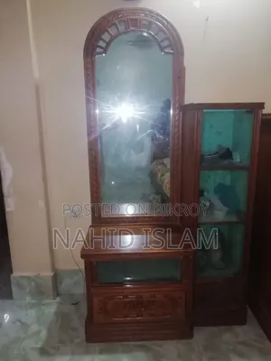 This showcase and dressing table will be sold, showcase 30000, dressing 15000