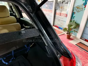 টয়োটা অউরিস ২০১০ ব্ল্যাক