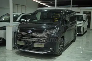 Toyota Noah 2023 Black