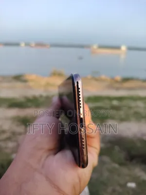 Apple iPhone XS Max 64 GB Gold