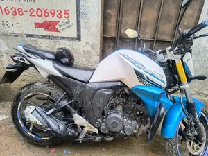 Yamaha FZ 2017 White
