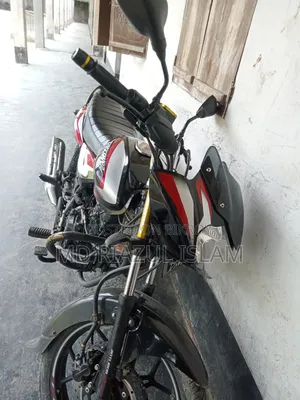 Bajaj Discover 125 2025 Black