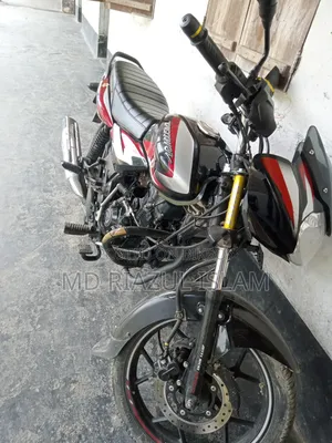 Bajaj Discover 125 2025 Black