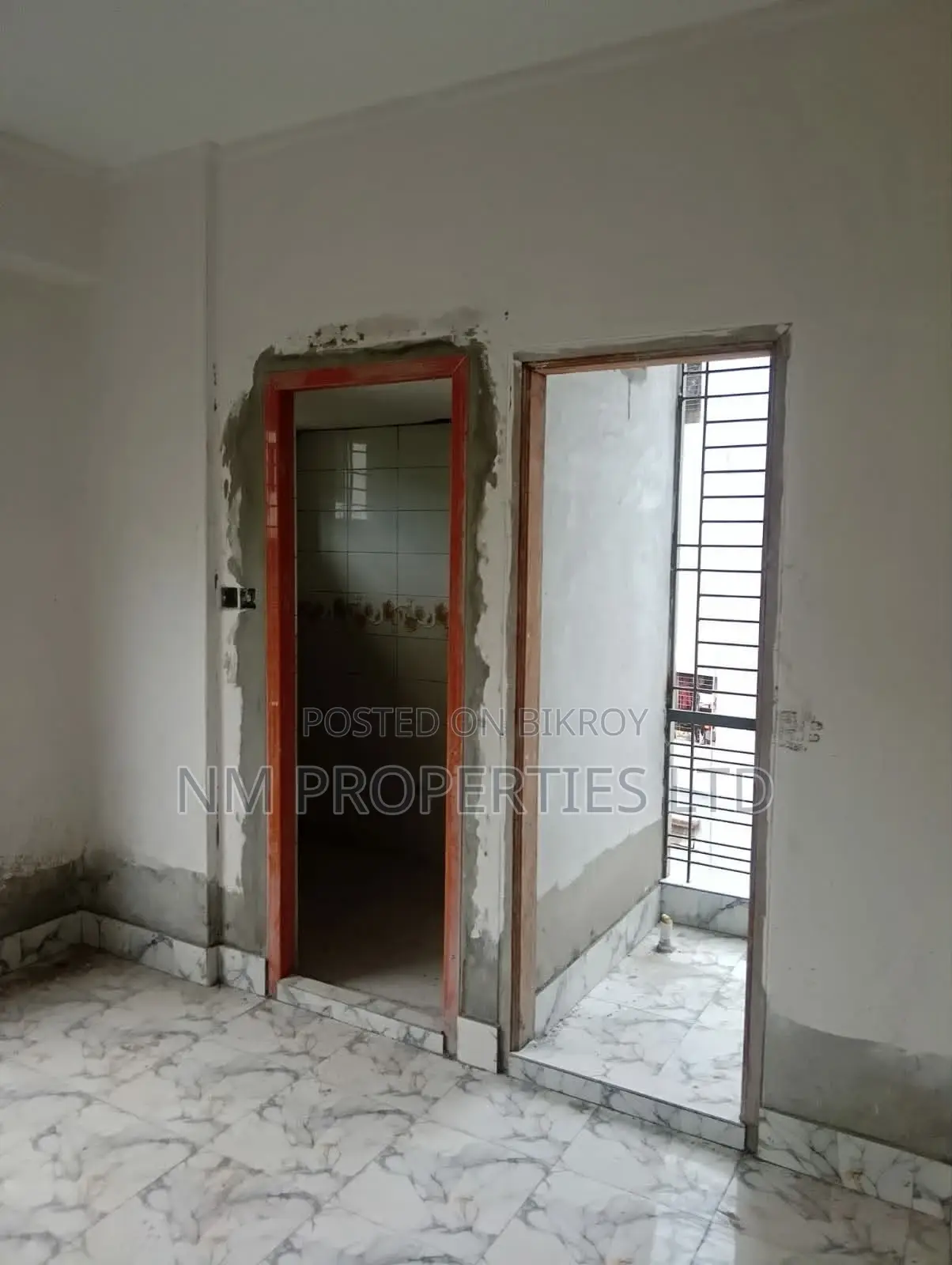 3bdrm Apartment in Mirpur for Sale
