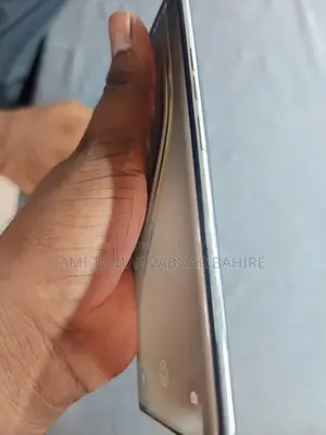 Tecno Camon 40 Pro 4G 256 GB Silver