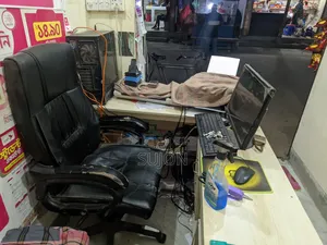 দোকান ভাড়া হবে