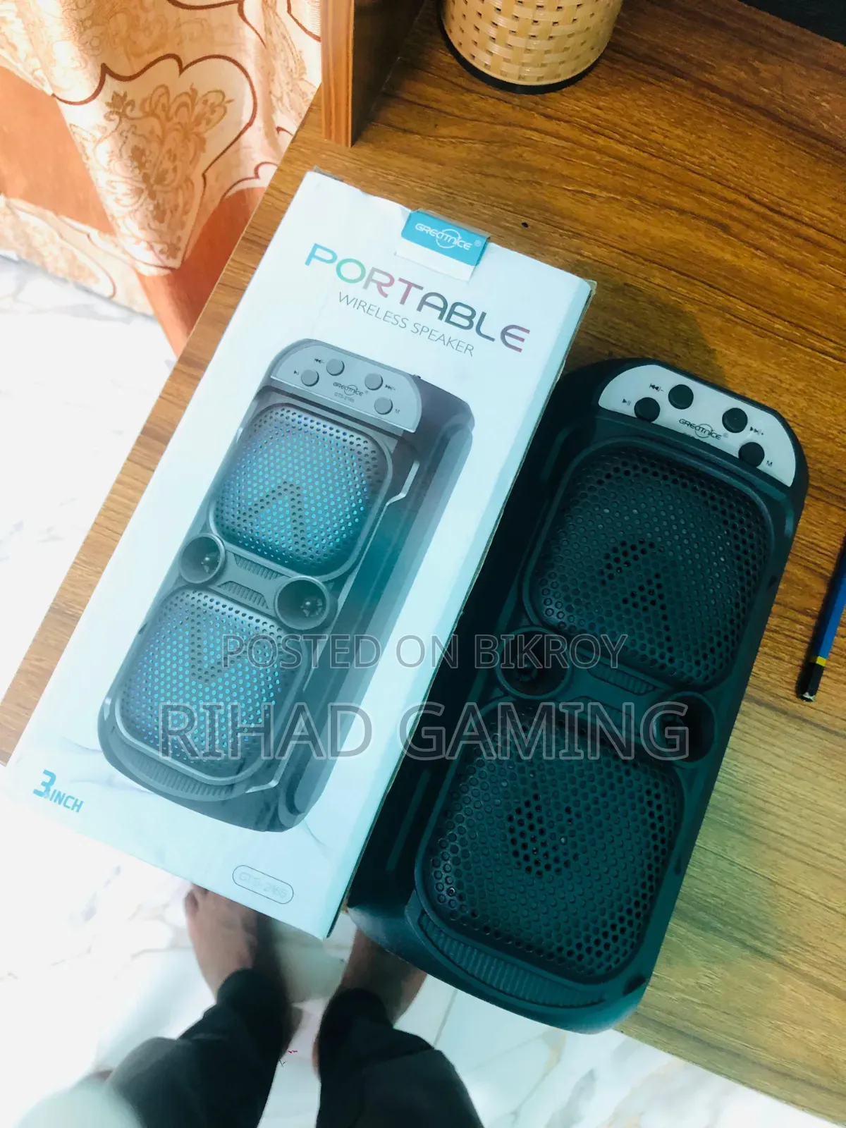 Bluetooth Speaker With FM
