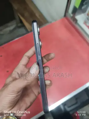 Vivo Y18 128 GB Pink