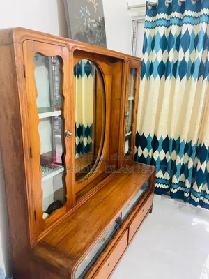 সেগুন কাঠের ড্রেসিং টেবিল