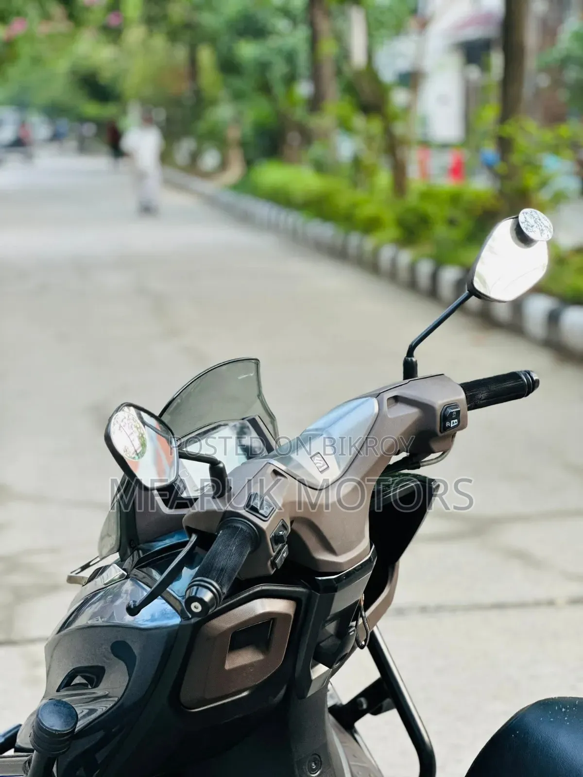 Suzuki Burgman 125 2024