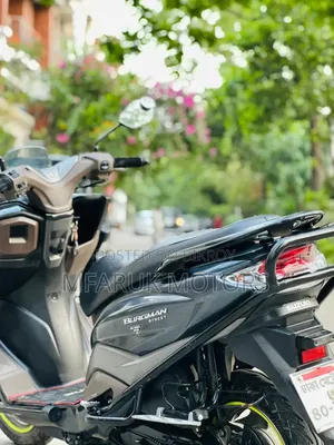 Suzuki Burgman 125 2024