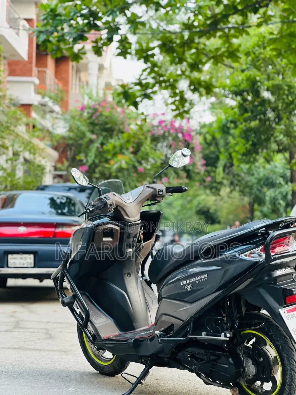 Suzuki Burgman 125 2024