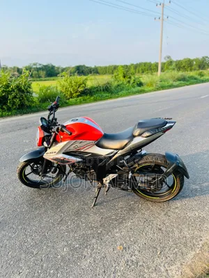 Suzuki Gixxer Fi ABS 2023 White