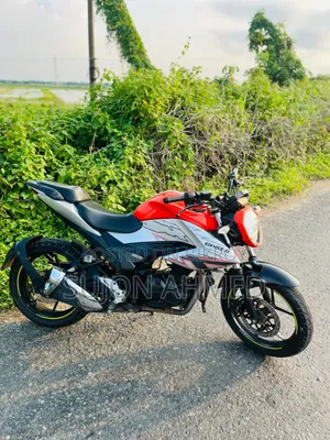 Suzuki Gixxer Fi ABS 2023 White
